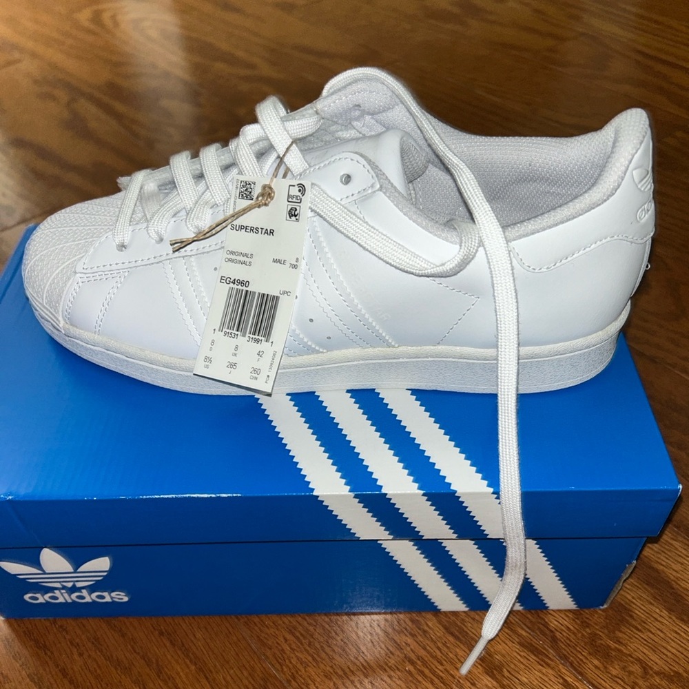 Men’s Adidas superstar originals
